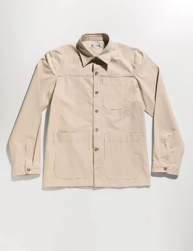 BKT15 Shirt Jacket in Crisp Cotton - Sand Confident Men's High