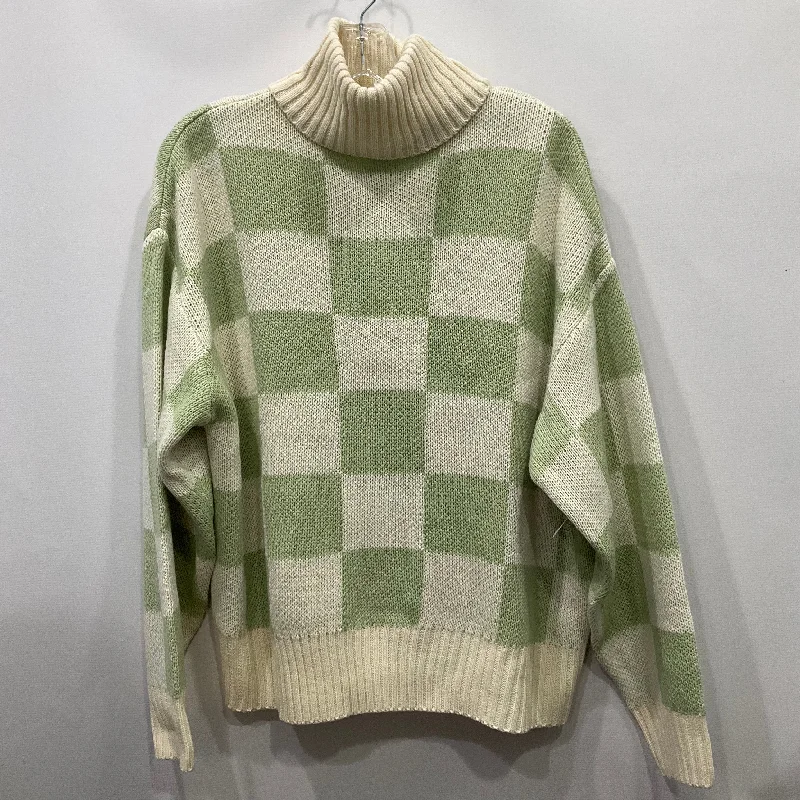 Sweater By Violet Romance In Green & White, Size: L Adventure